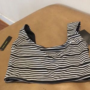 Brand New Nike reversible swim top